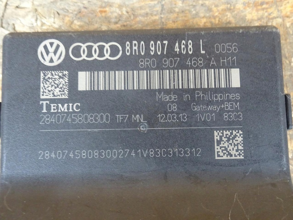 AUDI A4 B8 8K LIFT 12-15 MODUL CONTROLLER GATEWAY 8R0907468L Product image