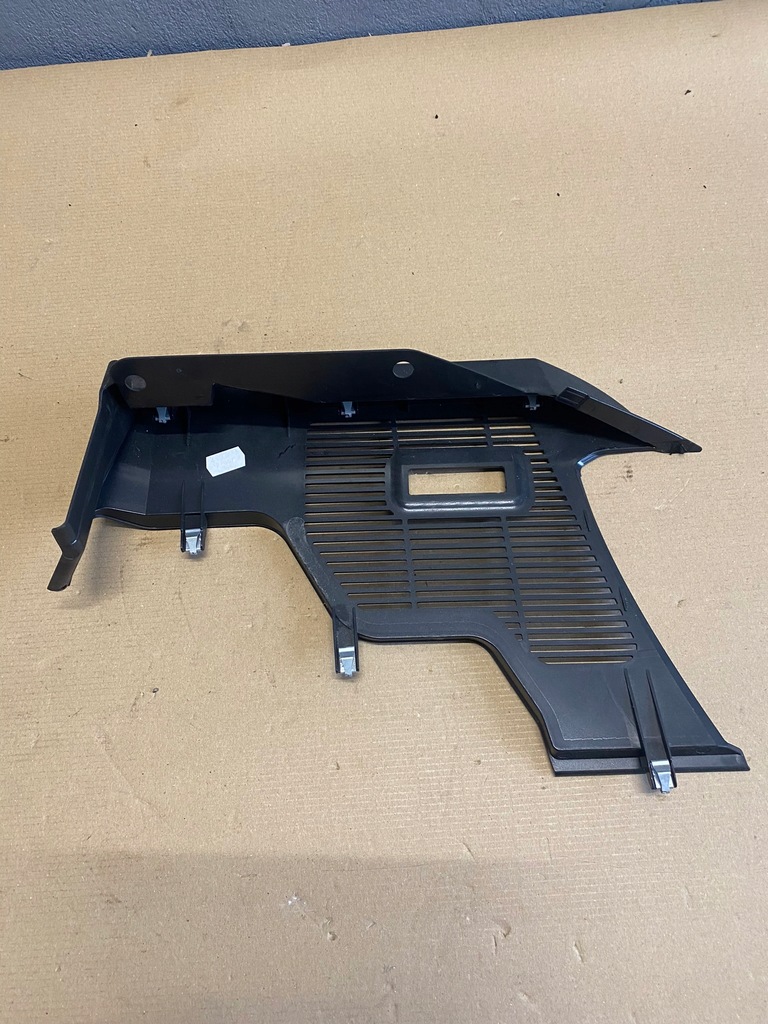 BMW F07 CAPAC LATERAL, CARCASA PORGAJ 9139175 Product image