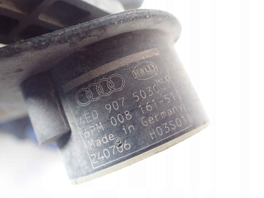 SENSOR DE NIVELARE XENON DREAPTA SPATE AUDI A8 S8 D3 5.2 SCURT 4E0616572D Product image