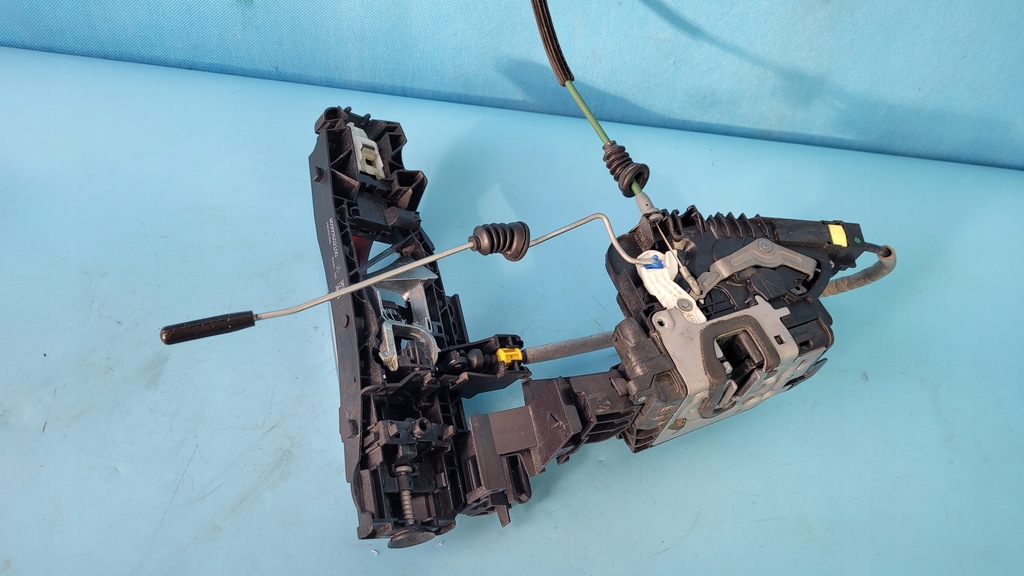 MERCEDES W253 MÂNER BLOCARE UȘĂ STÂNGA FAȚĂ A0997602100 Product image