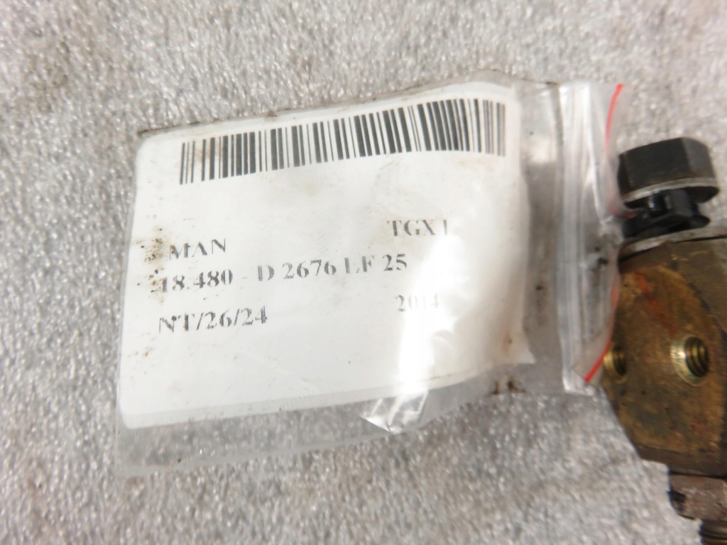 Flame Candle Man TGX I ​​18.480 - D 2676 LF 25 51259020081 Product image