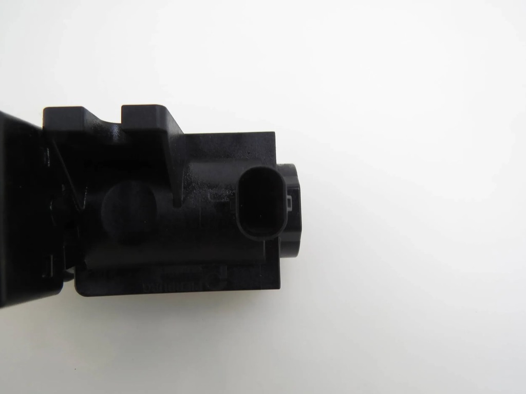 SENSOR DE VACUUM VALVĂ A0081535428 MERCEDES W218 W212 W221 W156 Product image