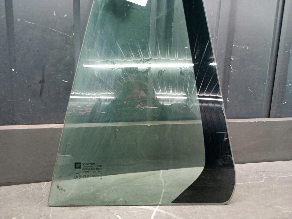 Ceasul din spate stânga Vectra C Product image