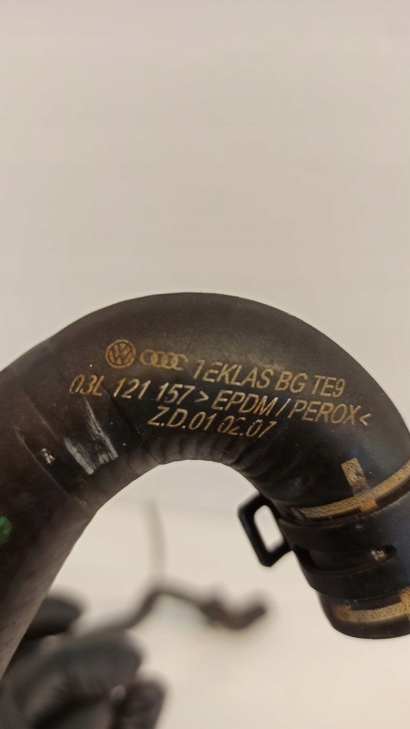 AUDI A4 B8 A5 8T CONDUCTA APA 2.0 03L121157 Product image