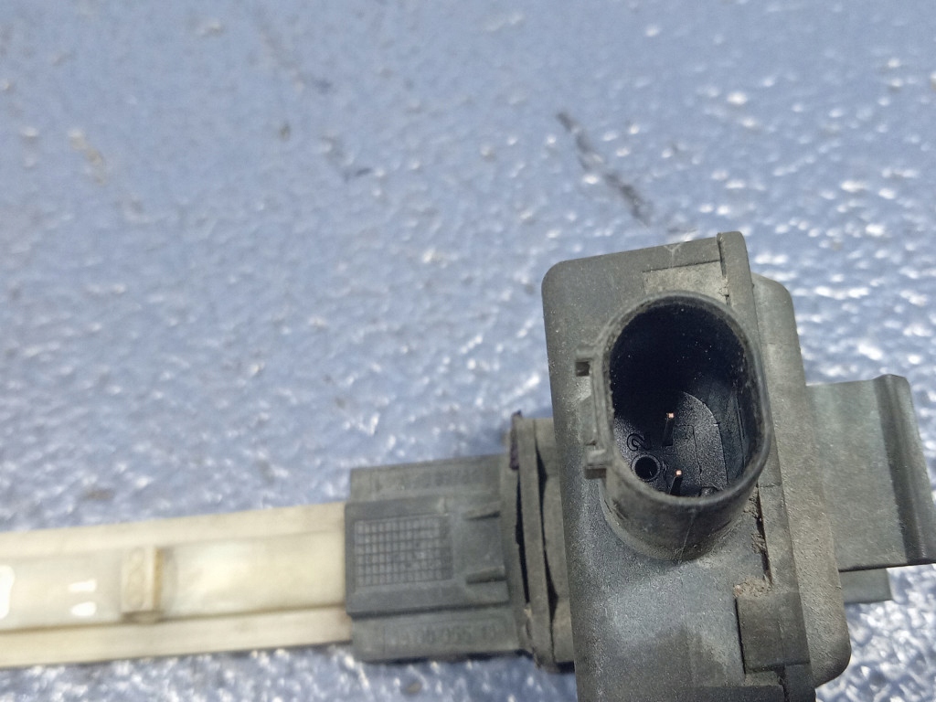 BMW 6 F12 F13 Senzor de protecție a pietonilor 9318776 Product image