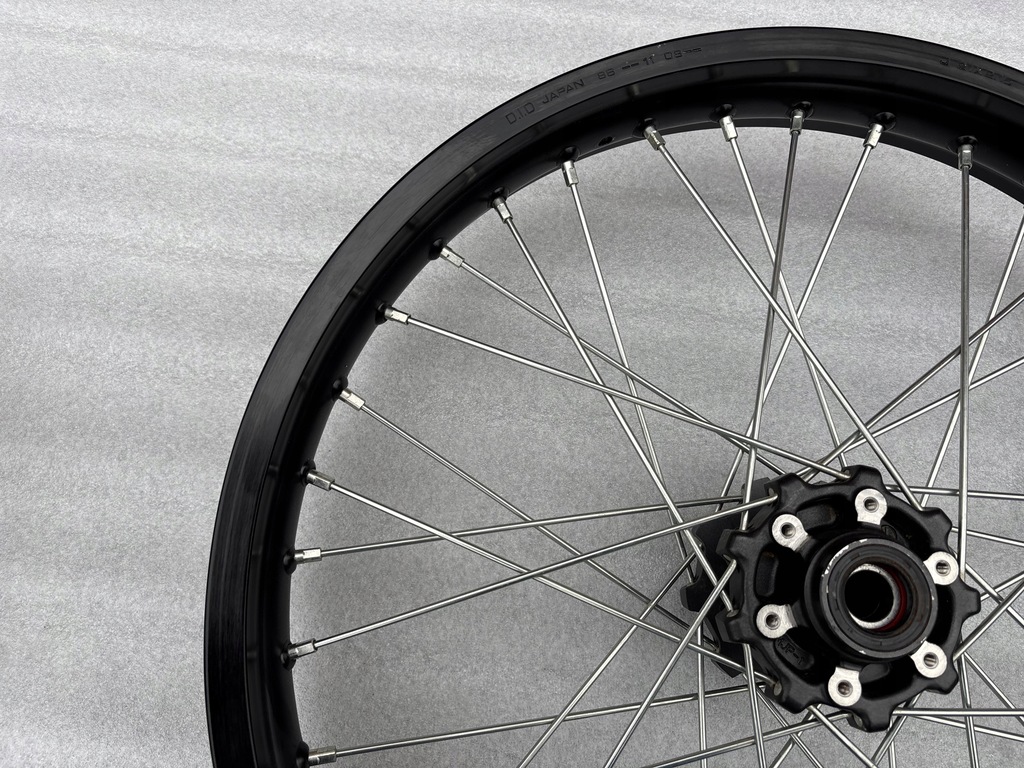 Honda Transalp 750 2023 Janta frontală Product image