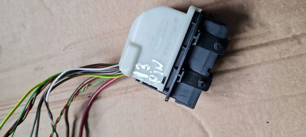A5 8W CONECTOR PRIMER CUBICLE 4H0972701 A4 B9 8W Product image