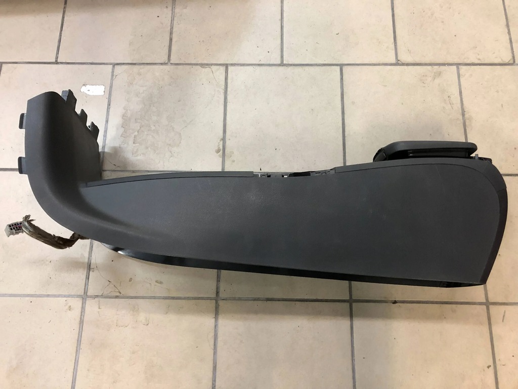 TUNEL CENTRAL COTIERA VOLVO S40 V50 30755375 Product image