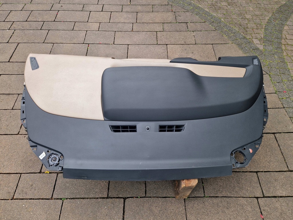 Citroen C4 Picasso II Consola de bord+2xpoduszka Original 2014 Product image