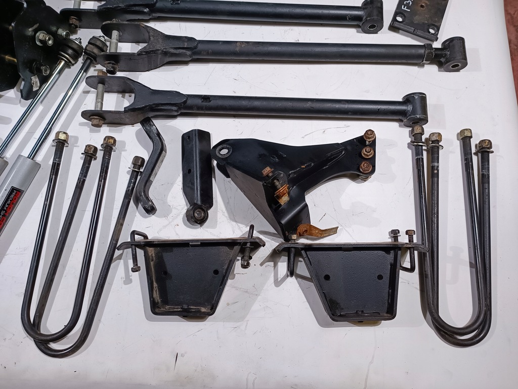 Kit ridicare suspensie Ford F250 F350 2017- Product image