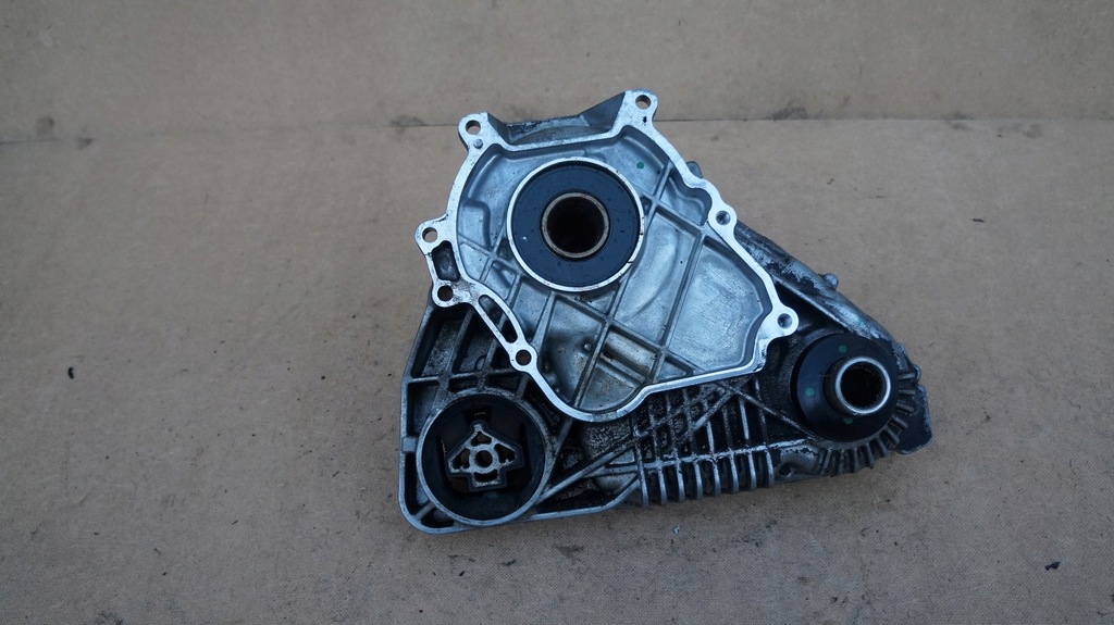 BMW X5 F15 X3 X4 F25 xDRIVE AXE REDUCTOR 7649784 SPLITTER TRANSMISIE Product image