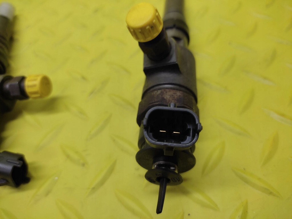 INJECTOR FORD FIESTA 1.4 TDCI 0445110075 Product image