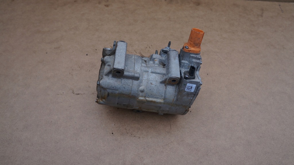 OPEL CORSA F MOKKA PEUGEOT 208 SPRĘŻARKA KLIMATYZACJI 9831370080 9831498480 Product image