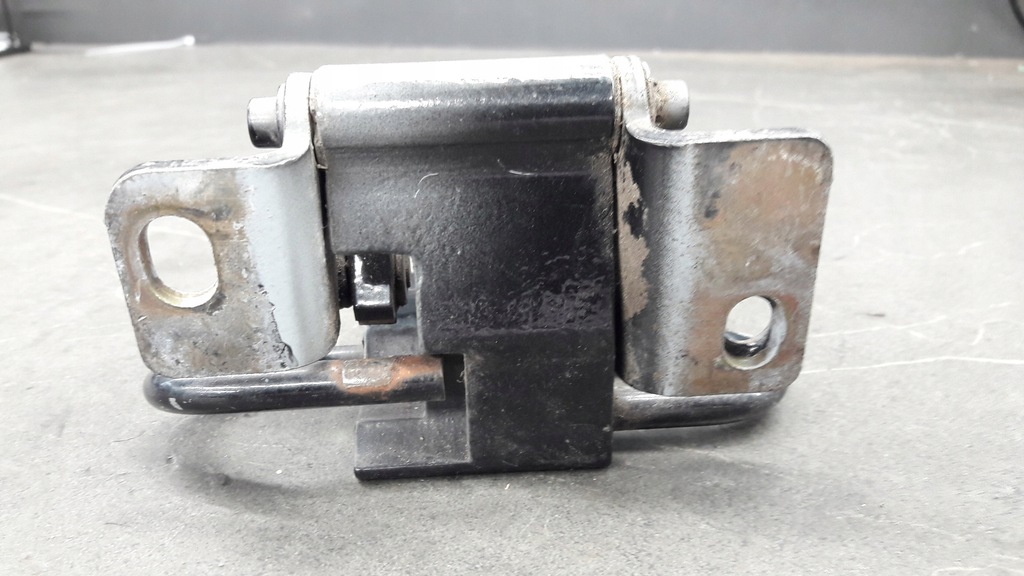 4A0833412A DREPT HIME AUDI A6 AVANT (4A, C4) 2.5L Product image