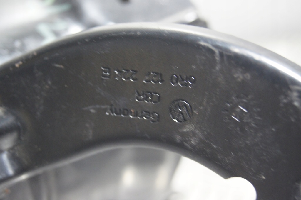 CARCASA MONTAJ FILTRU COMBUSTIBIL 6R0127224E Product image