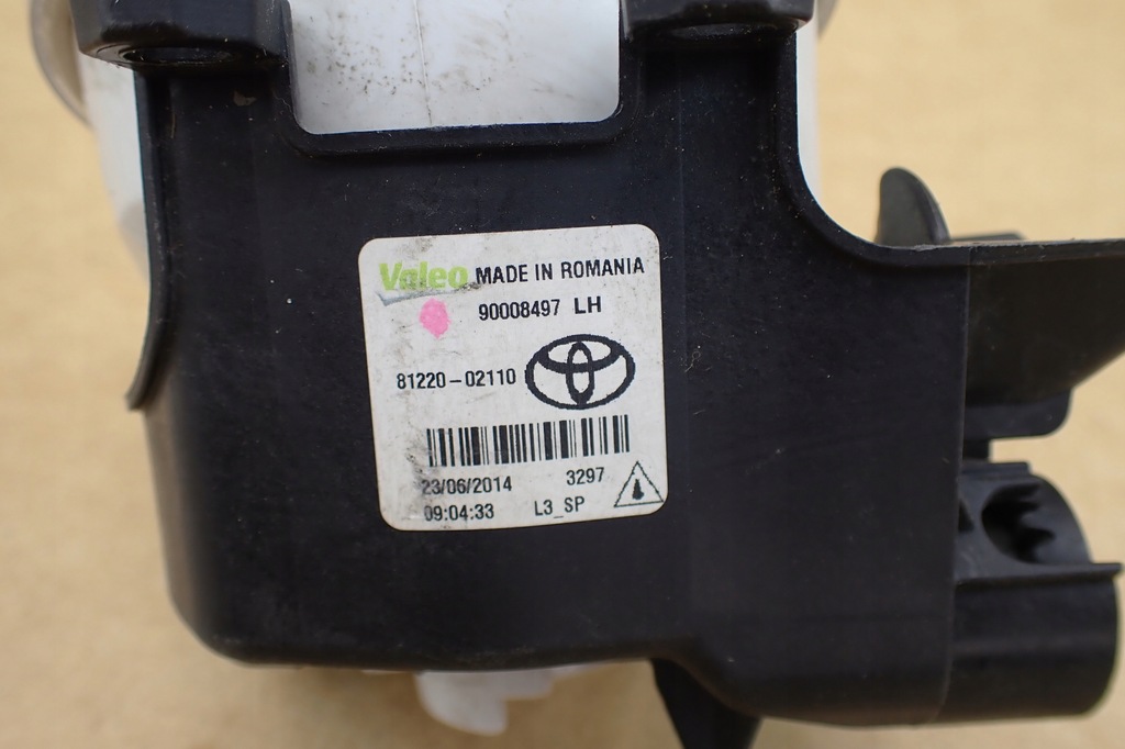 Toyota Yaris III Auris II Hologen Front a plecat 81220-02110 Product image