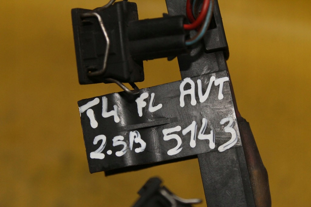 CABLA ELECTRICA INJECTOR T4 023971824 2.5 B Product image