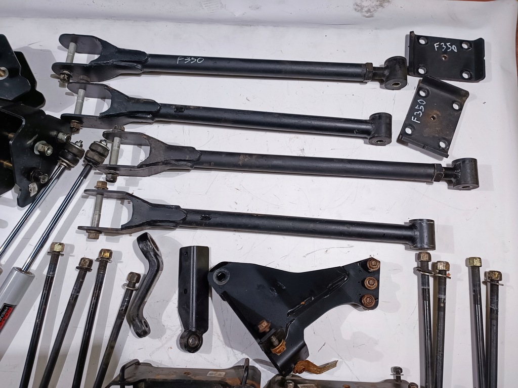 Kit ridicare suspensie Ford F250 F350 2017- Product image