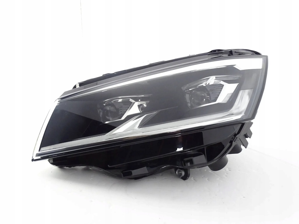 LAMPA FATA STANGA VW T6 7L1941035D Product image