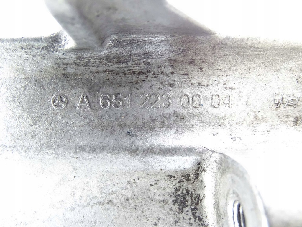 Mercedes W204 W212 2.2 CDI MÂNER MOTOR A6512230004 Product image