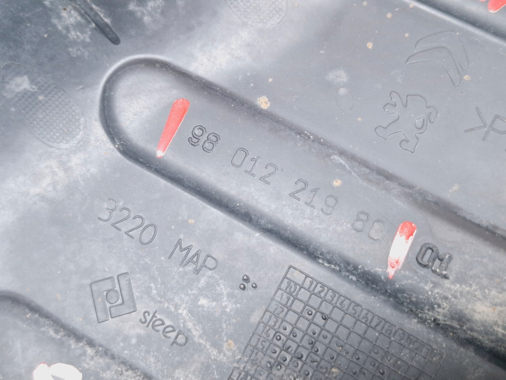 CAPAC ȘASIU DREAPTA SPATE CITROEN C3 III 2016- #8104 Product image