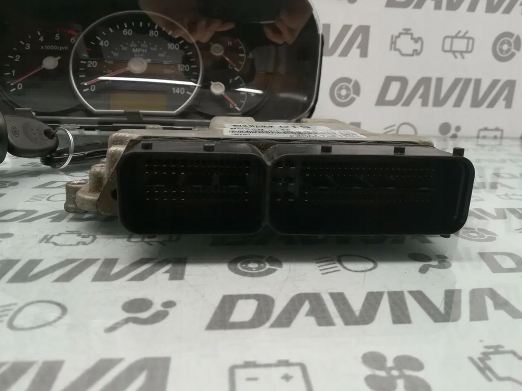 Kia Carens 2.0 CRDi Diesel 83kW (113 CP) 2010 MPV Product image