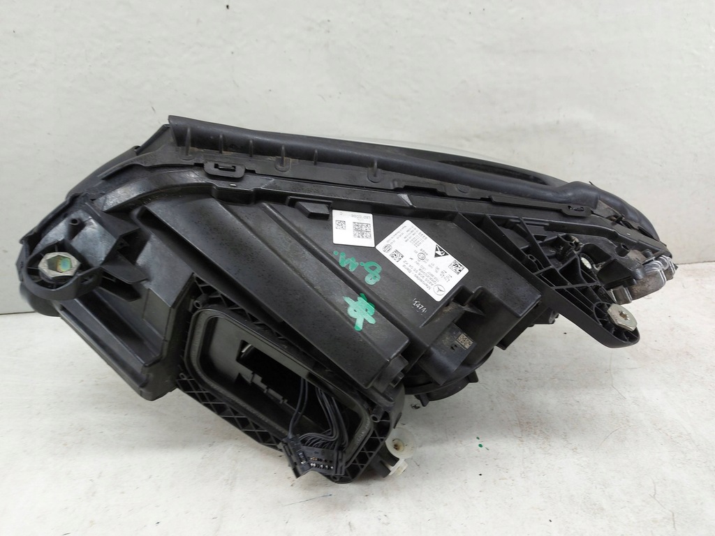 Mercedes-Benz C Clasa 205 W205 Ridicați Fața frontală din fața dreaptă a lămpii din față Product image