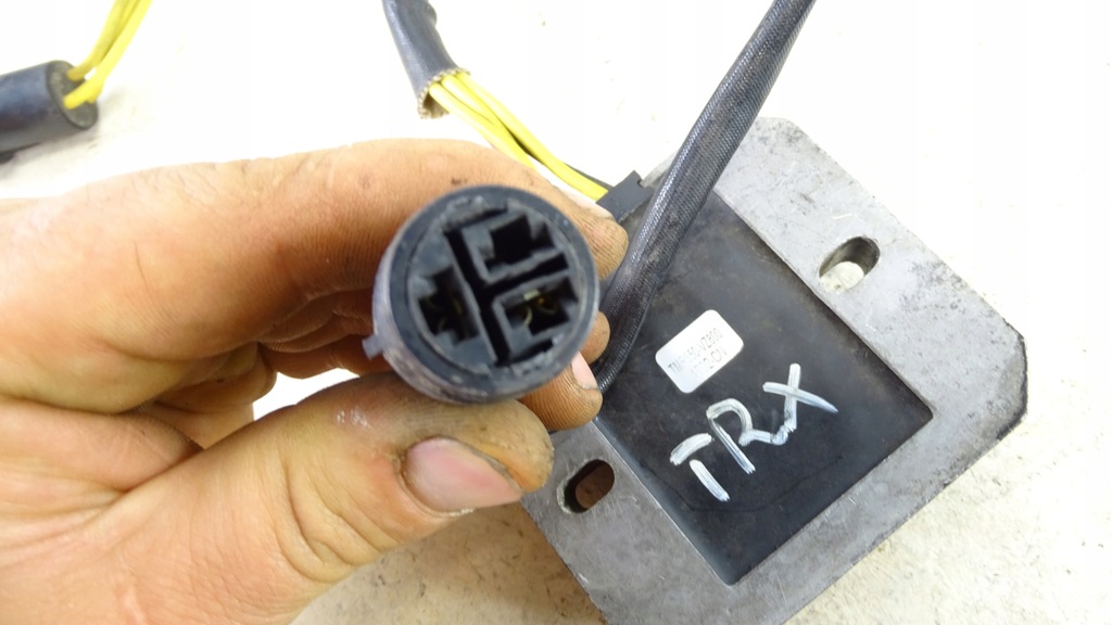 Regulator de tensiune Honda TRX 350 300 Product image