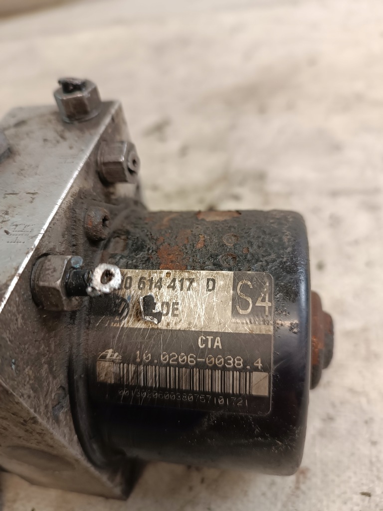 SKODA OCTAVIA SI POMPA ABS 1J0614417D 1C0907379K Product image