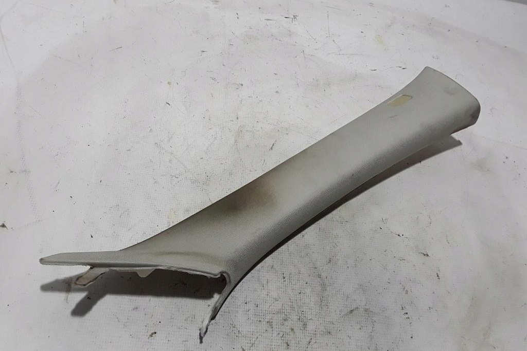 Drepturi frontale Volvo Pilon Cover 31479193 2.0L Benzină 2022 Product image