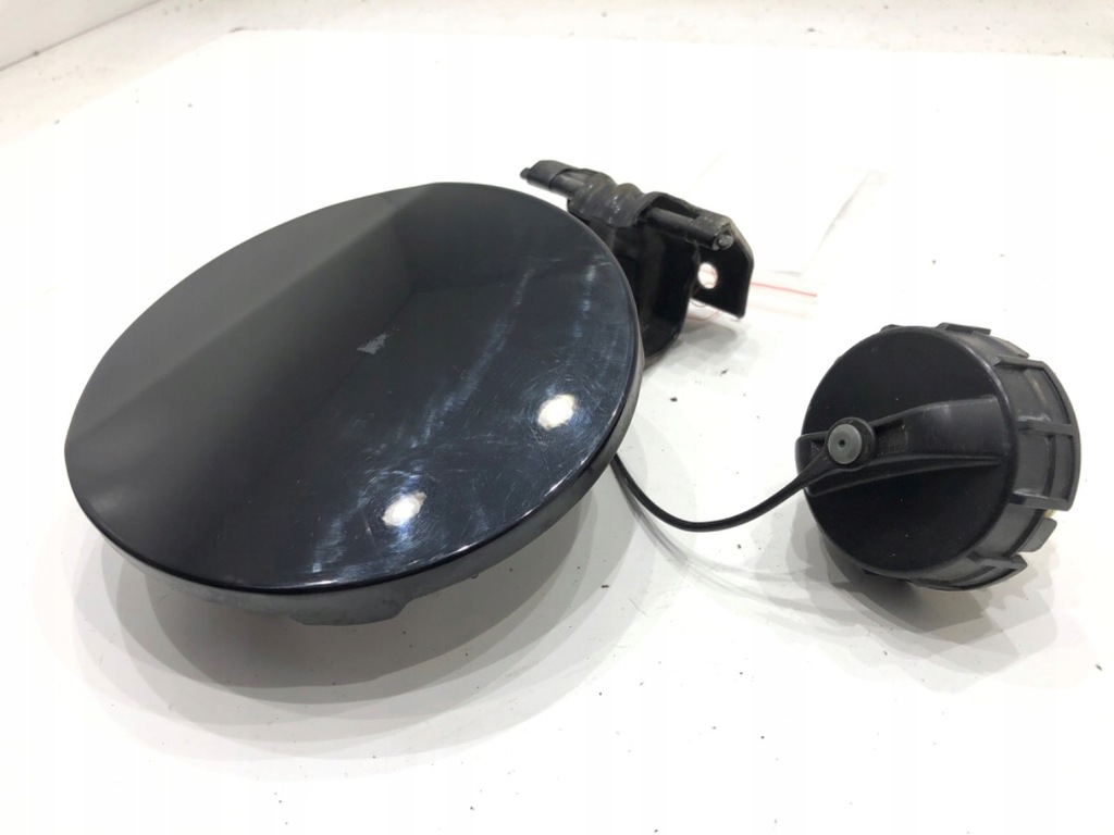 Clapeta de umplere a combustibilului MITSUBISHI LANCER VIII Hatchback Product image
