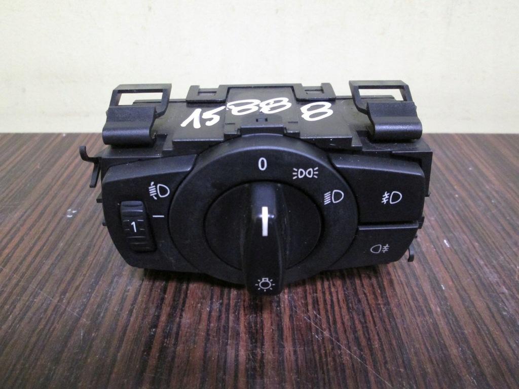 BMW E81 E84 E87 E90 E92 COMUTATOR PANOU LUMINI Product image