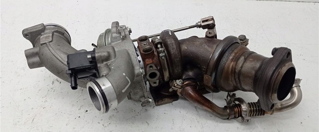 SET TURBO STÂNGA MERCEDES W213 3.5 V6 E400 276.853 A2760903180 Product image
