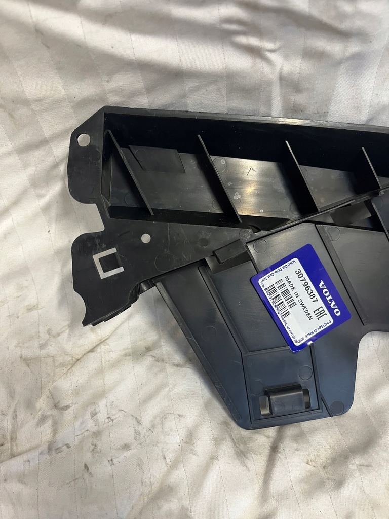 Volvo S80 V70 XC70 Lampă de glisare pentru bara de protecție Montând față stânga sus 30796387 Product image