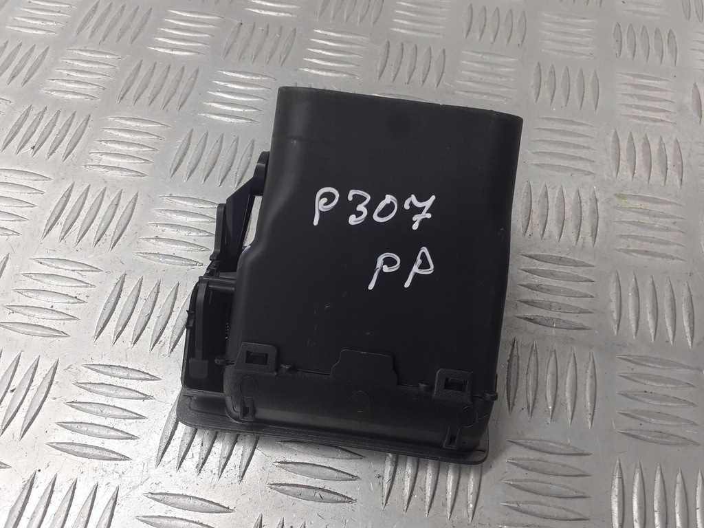 GRILA AER DREAPTA PEUGEOT 307 9634498977 Product image