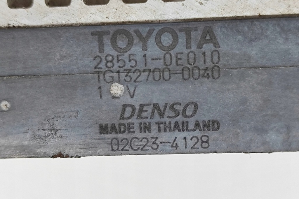 Toyota Hilux 8 AN110 Unitate de control brodat cu lumânări 28551-0E010 2.4D Product image
