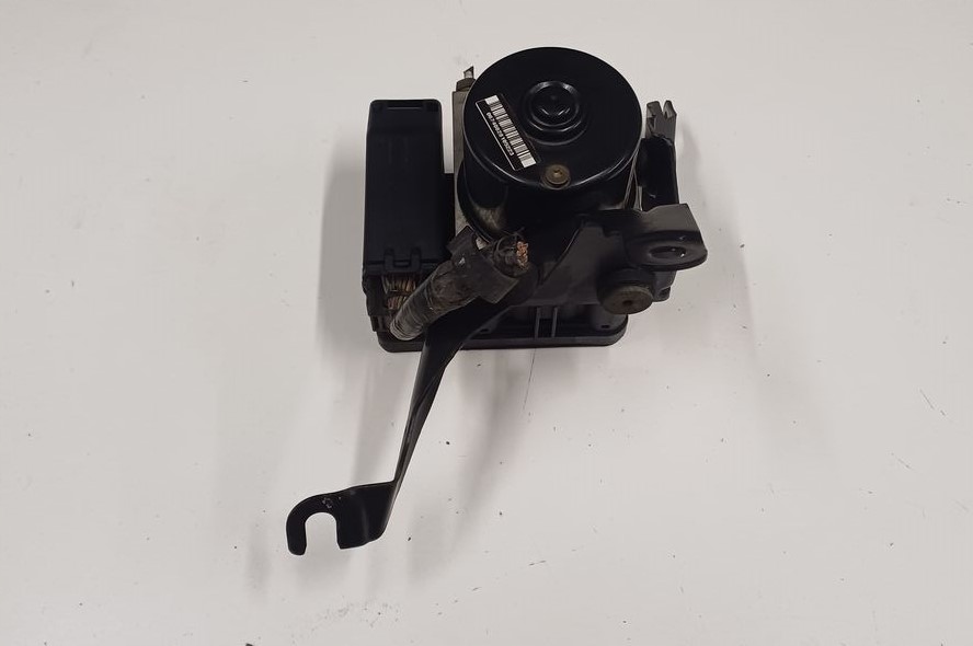 FORD FIESTA MK6 02-05 POMPA FRANA ABS 2S61-2M110-CD Product image
