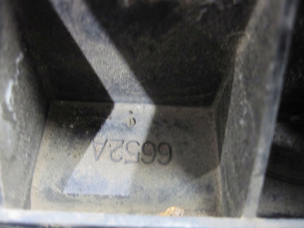 Land Rover Freelander II Carcasă de filtru de aer 6G92-9600 Product image