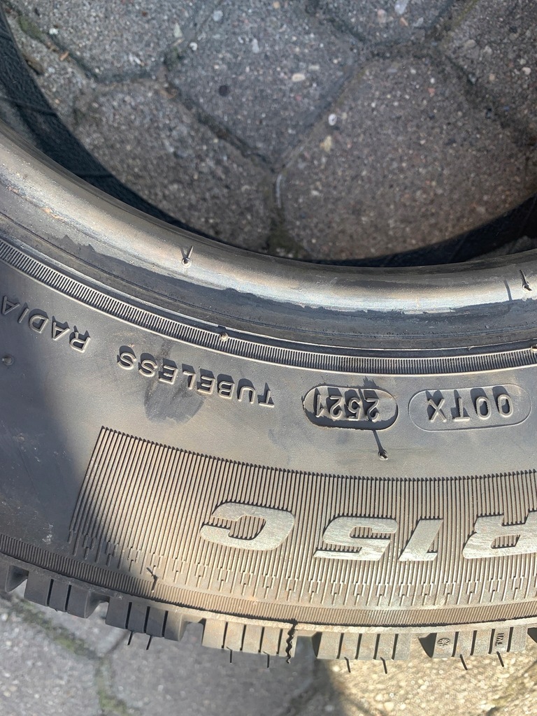 1buc BFGoodrich Activan Winter 215/65/15 C 8.6mm Product image