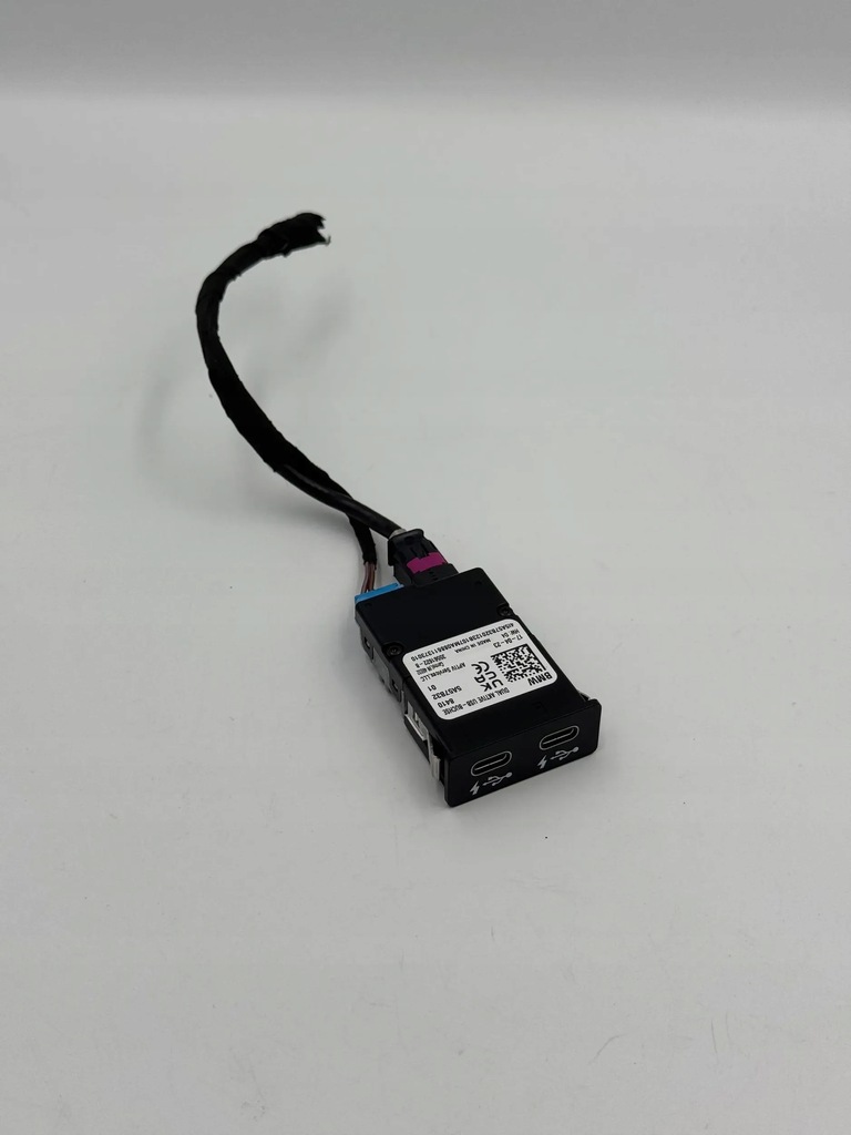 BMW U06 X1 U11 X2 U10 G18 PRISE DE ÎNCĂRCARE ACTIVĂ PORT USB TIP C Product image