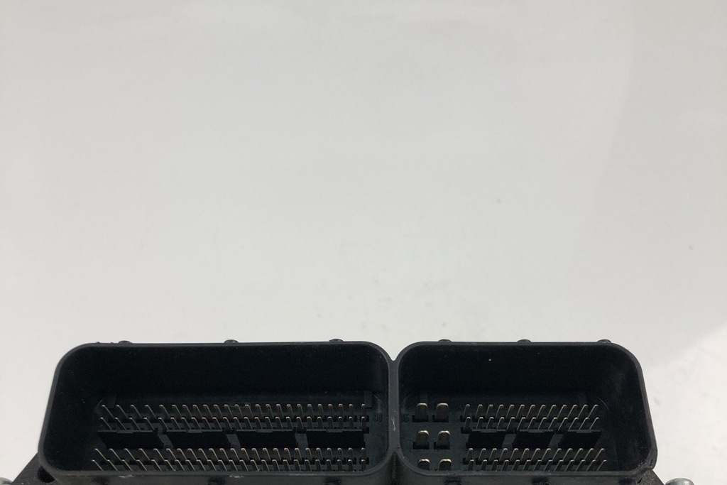 ECU Volvo S60 II 31336983 2012 Unitate de control al motorului Product image