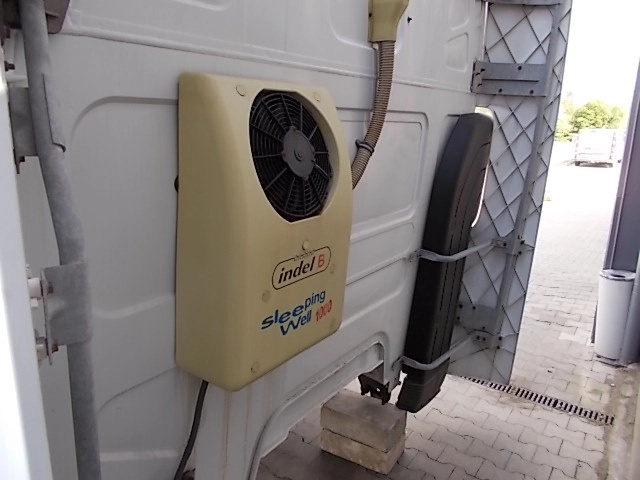 RENAULT PREMIUM 460 DXI CABINA KPL LIFT AUTOMAT Product image