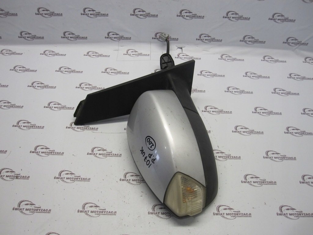 Ford C-MAX MK2 II 11R Oglindă dreaptă 8 Pin Engleză Product image