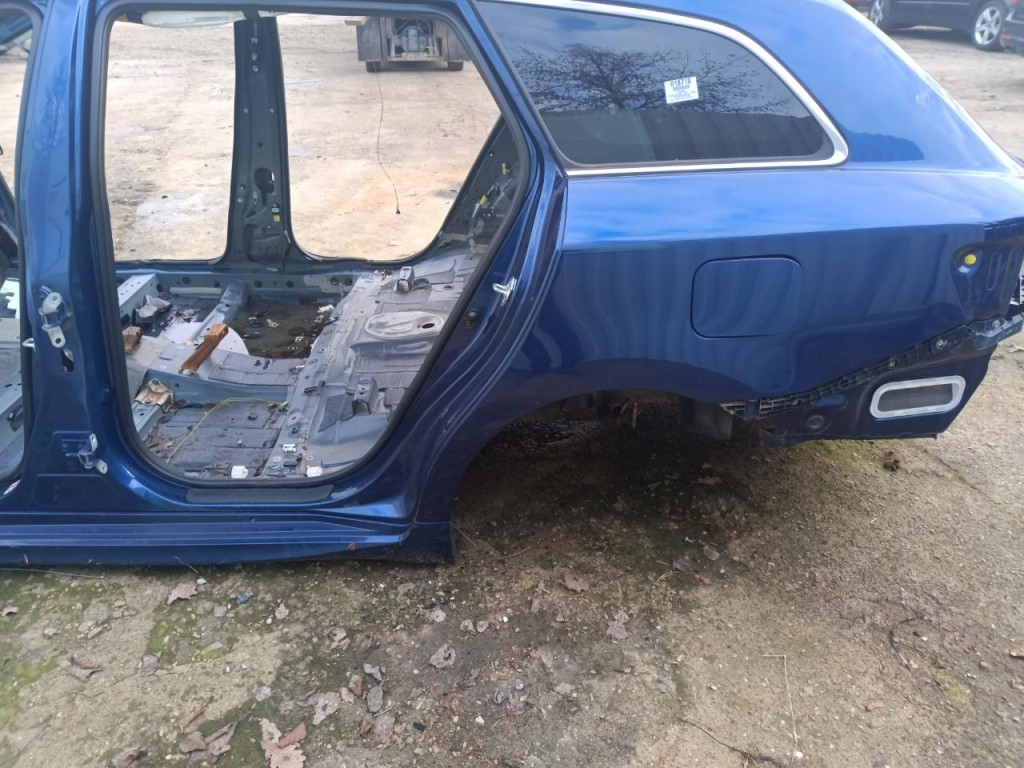 Toyota Avensis T27 T29 Station Wagon Fender Crimet din spate Stânga 8T5 Product image