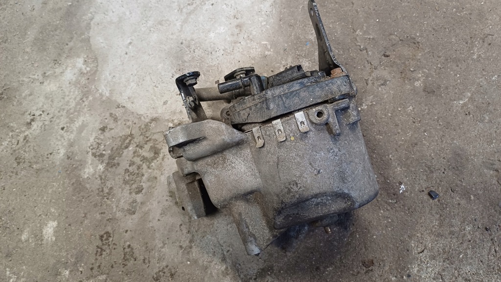 Mazda 3 09-13 BL 1.6 CITD AV6Q-9180-AF Carcasă de filtru de combustibil Product image