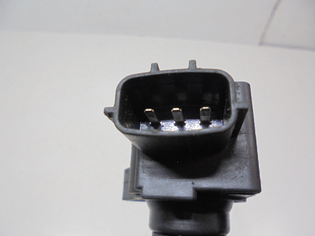 BOBINE DE Aprindere MAZDA 6 I GG 6M8G-12A366 SET 2BUC 2.0 16V 099700-1062 Product image