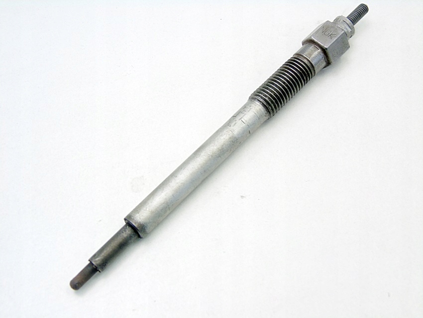 BUGIE NGK CZ24 3.0 CDTI TID OPEL VECTRA C SIGNUM SAAB 9-5 Z30DT Product image