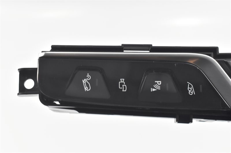 PANOU COMMUTATOR CONSOLA 8076647 BMW X3 M F97 X4 M F98 UK RHD Product image