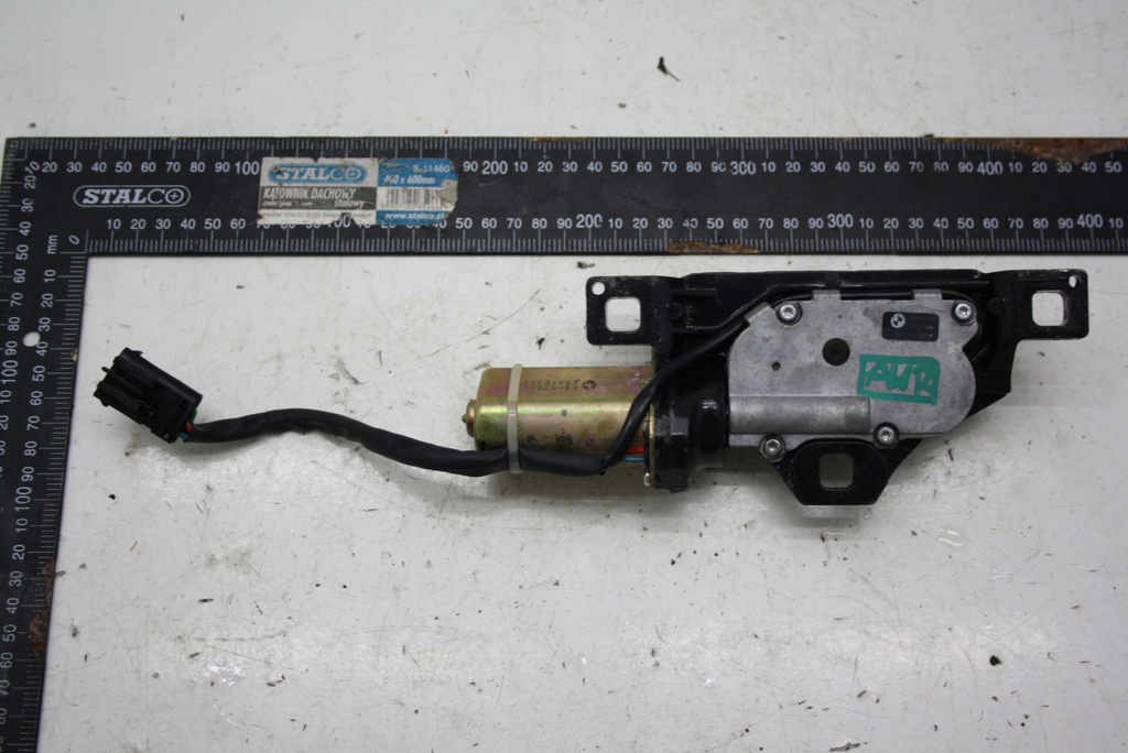 BLOCARE TAIE CAPAC BAGAJE BMW E61 7129931 Product image