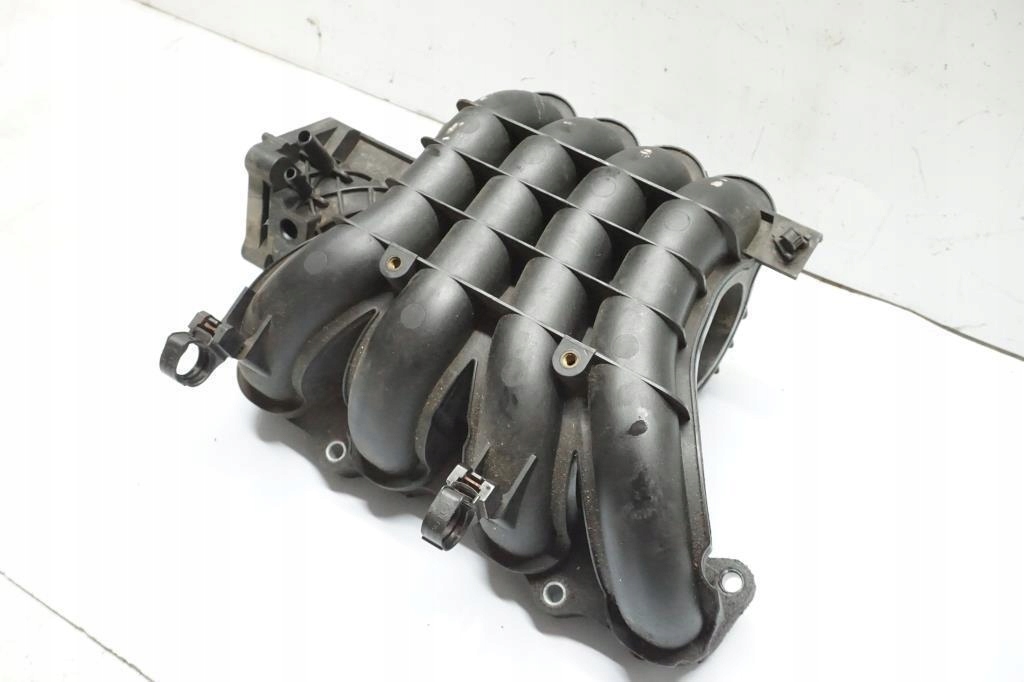 COLECTOR DE INDUCȚIE MITSUBISHI COLT VI 1.5 MN143823 Product image